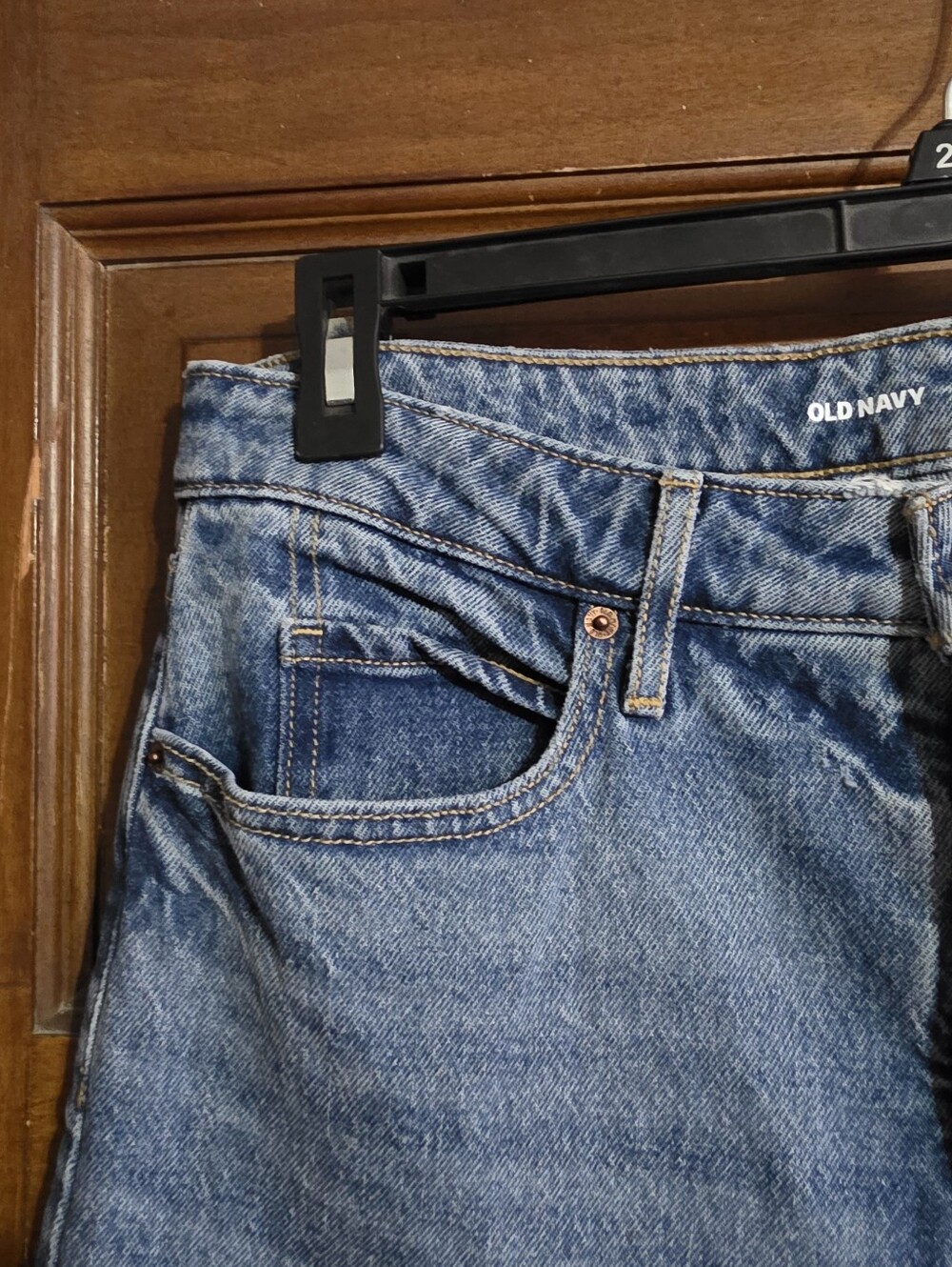 Old Navy Extra High Rise Sky-Hi Wide Leg Jeans  Size 10 - Picture 7 of 12